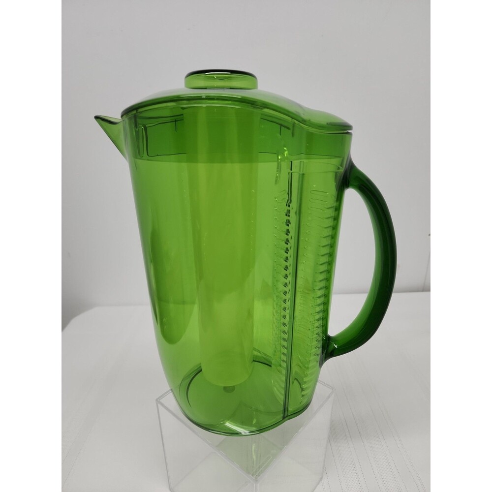 Iced Infusions Pitcher~Infuse & Chill~ Green Pitcher ~ Healthy Drinks~2 Qt~NEW